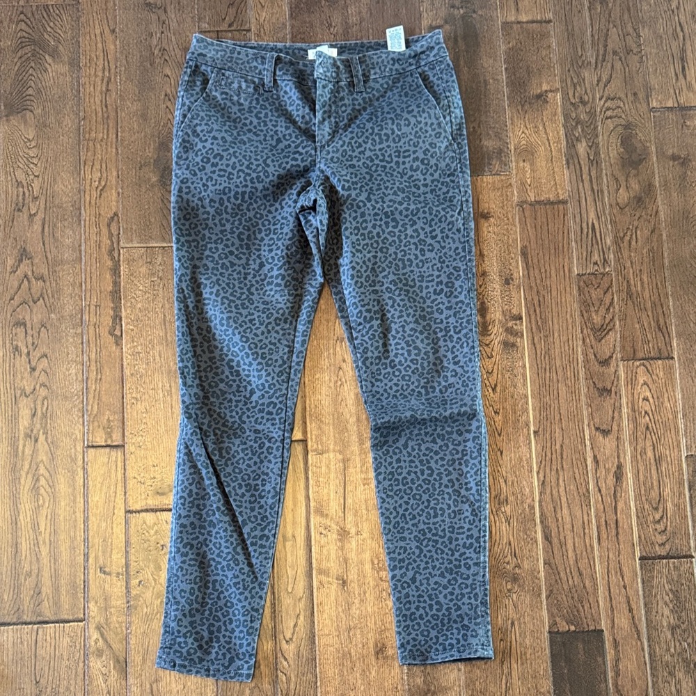 Market & Spruce Charcoal Leopard Print Skinny Jeans